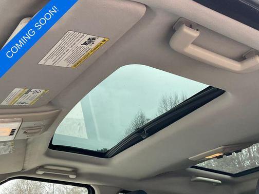 2016 Land Rover LR4 Base