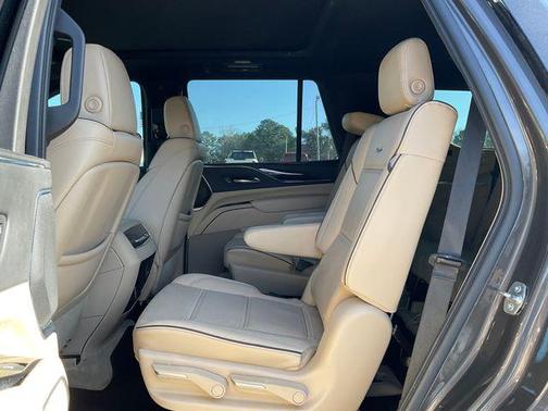 2021 Cadillac Escalade Premium Luxury