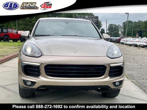 2016 Porsche Cayenne Base