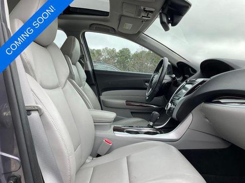 2017 Acura TLX w/Technology Package