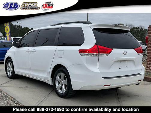 2011 Toyota Sienna LE