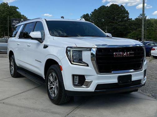 Summit White 2021 GMC Yukon XL SLE