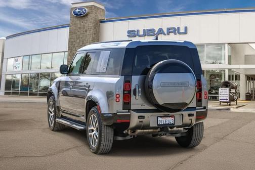 2023 Land Rover Defender 110 X-Dynamic SE