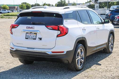 2020 GMC Terrain SLT