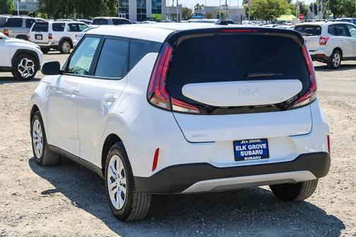 2023 Kia Soul LX