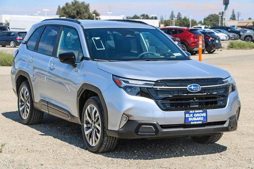 2025 Subaru Forester Hybrid Touring