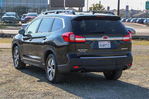 2019 Subaru Ascent Premium 8-Passenger