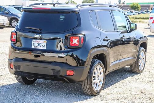 2022 Jeep Renegade Latitude