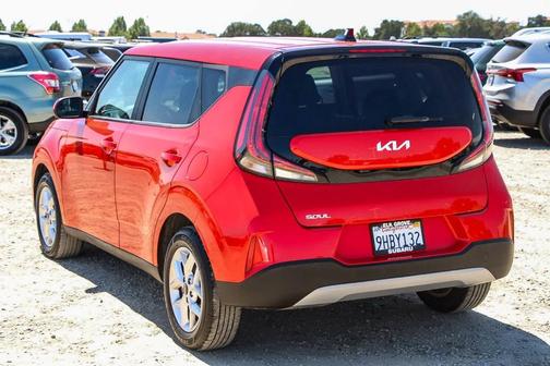 2023 Kia Soul LX