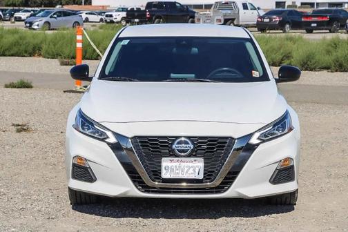 2022 Nissan Altima 2.5 SR