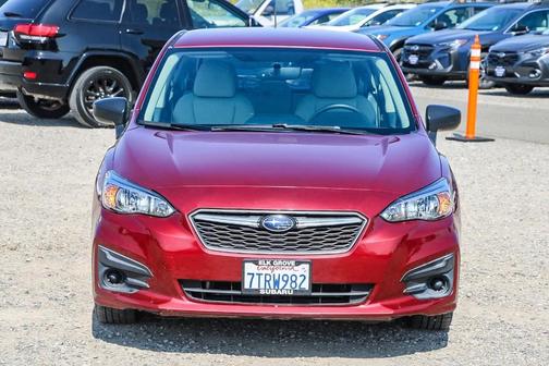 2017 Subaru Impreza 2.0i