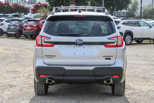 2025 Subaru Ascent Onyx Edition Touring
