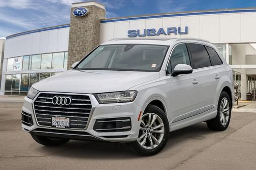 2019 Audi Q7 55 Premium Plus