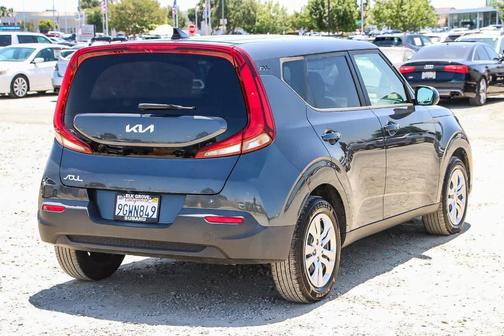 2022 Kia Soul LX
