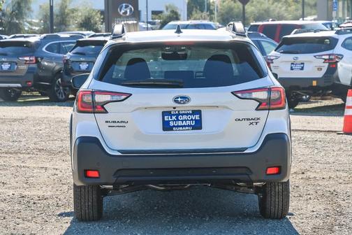 2025 Subaru Outback Onyx Edition XT