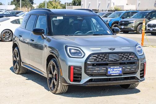 2025 MINI Countryman John Cooper Works