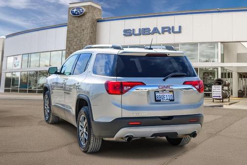 2017 GMC Acadia SLT-1