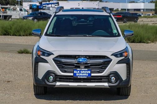 2025 Subaru Outback Touring XT
