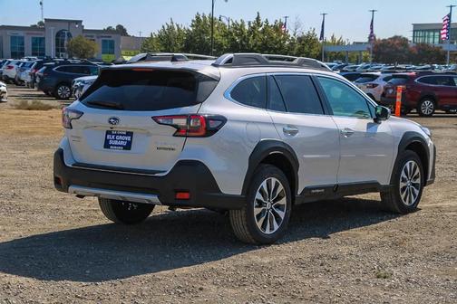 2025 Subaru Outback Touring XT