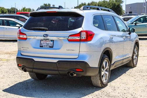 2022 Subaru Ascent Premium 8-Passenger