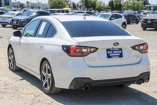 2022 Subaru Legacy Limited XT