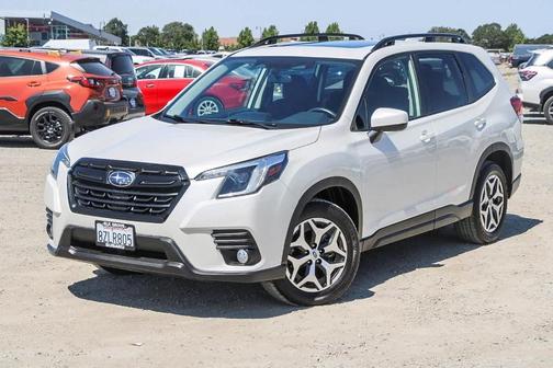 2022 Subaru Forester Premium