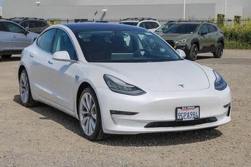 2019 Tesla Model 3 Standard Range