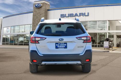 2025 Subaru Outback Touring XT