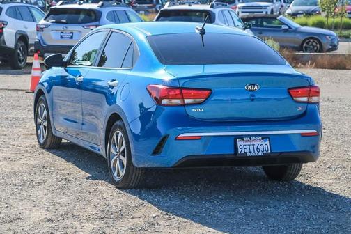 2021 Kia Rio S