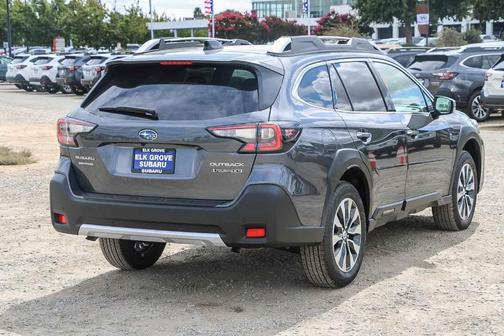 2025 Subaru Outback Touring XT