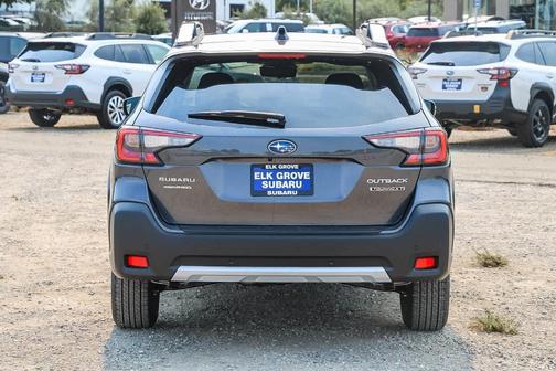 2025 Subaru Outback Touring XT