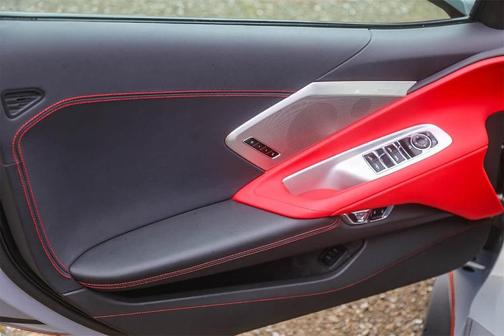 2022 Chevrolet Corvette Stingray w/2LT