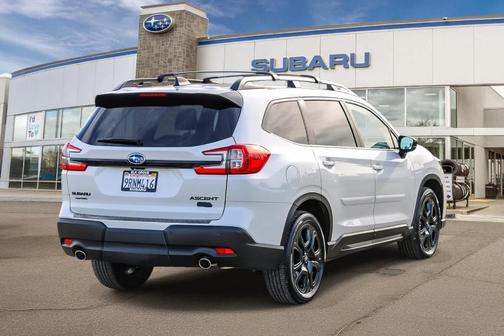 2025 Subaru Ascent Onyx Edition Touring