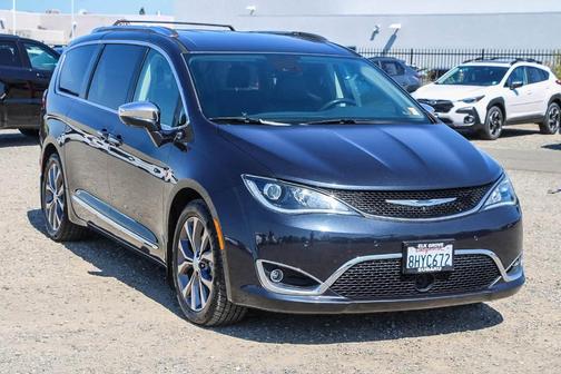 2019 Chrysler Pacifica Limited