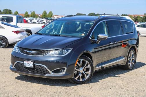 2019 Chrysler Pacifica Limited