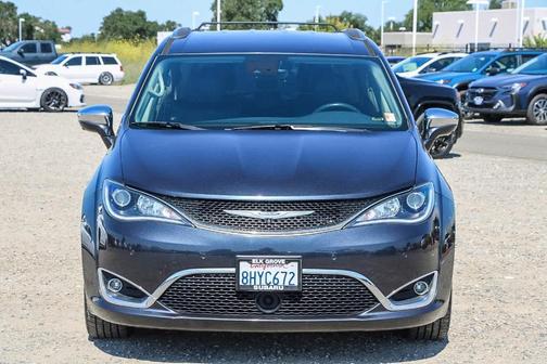 2019 Chrysler Pacifica Limited