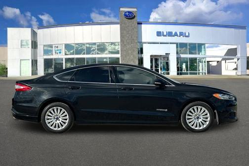 2014 Ford Fusion Hybrid SE