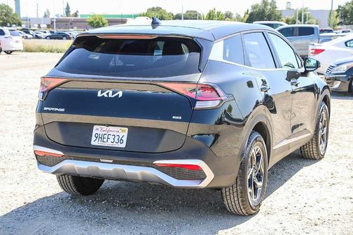 2023 Kia Sportage LX