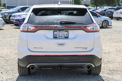 2018 Ford Edge Titanium