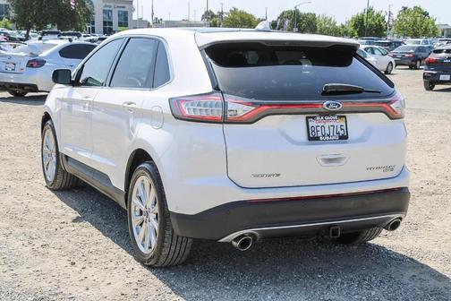 2018 Ford Edge Titanium