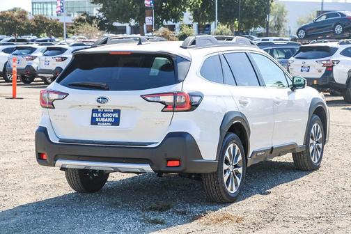 2025 Subaru Outback Limited XT