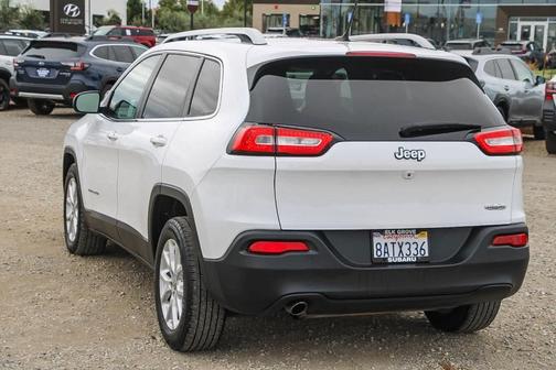 2018 Jeep Cherokee Latitude