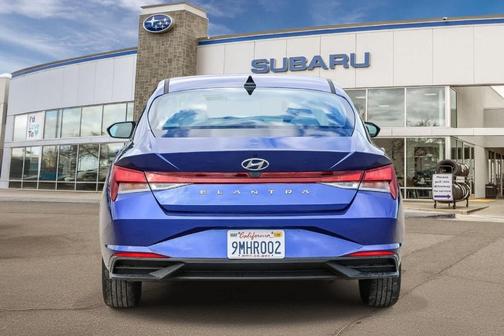 2023 Hyundai ELANTRA SEL