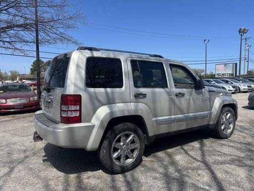 Beige 2009 Jeep Liberty Limited Edition