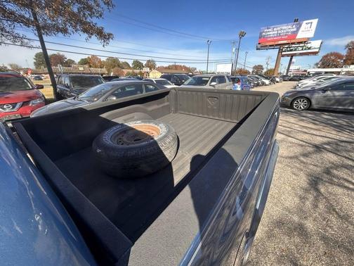 2004 Dodge Dakota Base