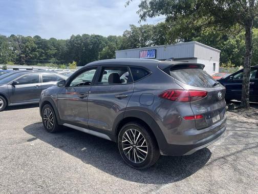 2021 Hyundai TUCSON SEL