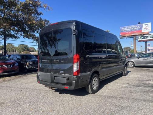 2015 Ford Transit-350 XLT