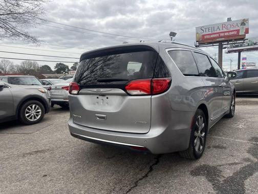 2018 Chrysler Pacifica Limited