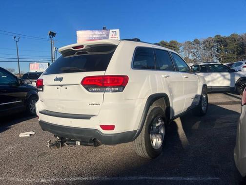2017 Jeep Grand Cherokee Laredo