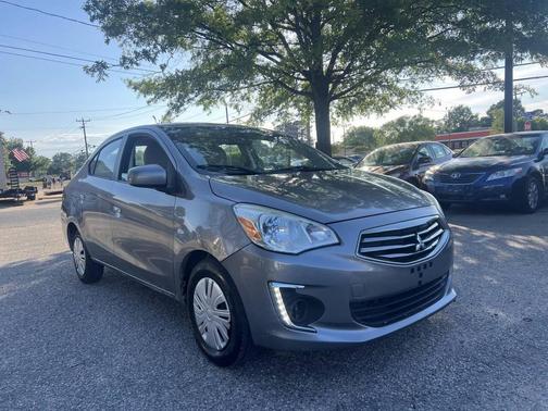 Mercury Gray 2017 Mitsubishi Mirage G4 SE